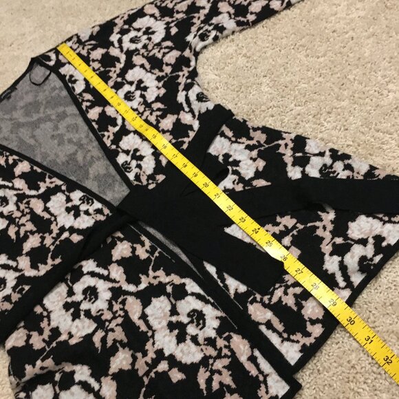 Vintage RW&CO. Floral Kimono Mini Sweater Robe - Picture 13 of 15